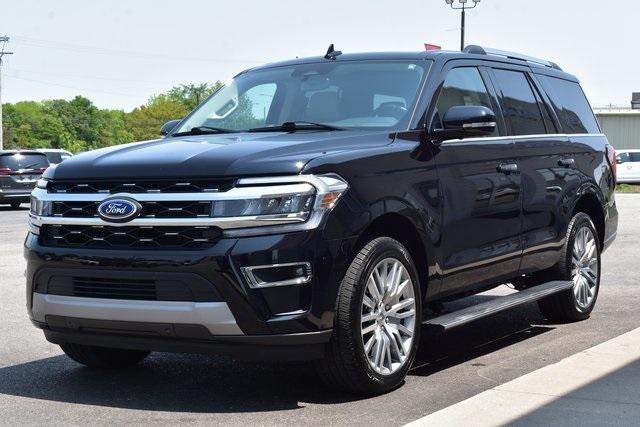 used 2024 Ford Expedition car, priced at $62,994
