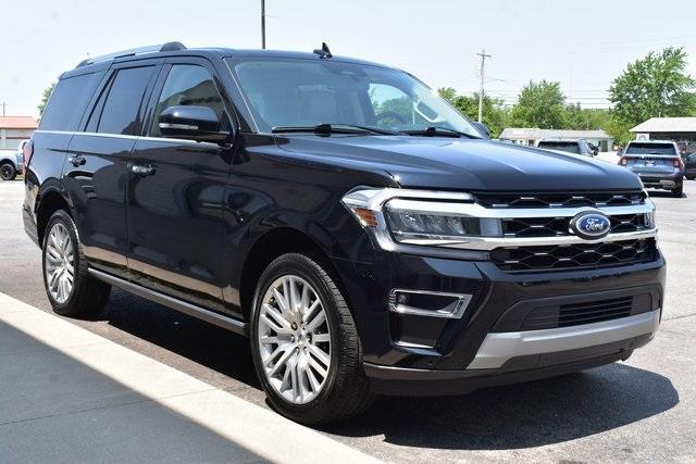 used 2024 Ford Expedition car, priced at $62,994