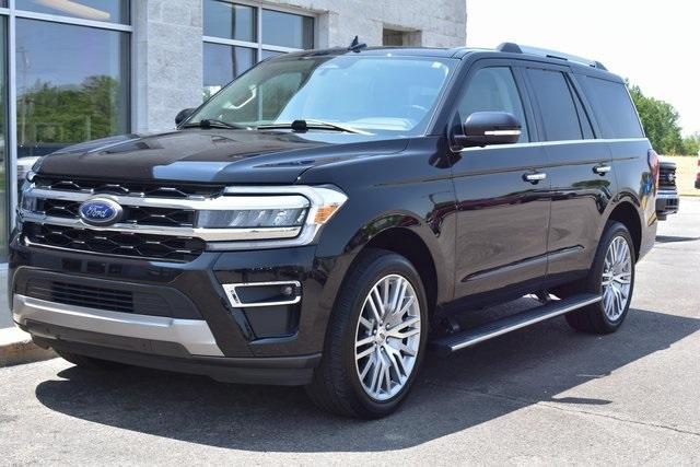 used 2024 Ford Expedition car, priced at $62,994