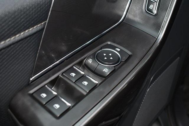 used 2021 Ford F-150 car, priced at $29,996