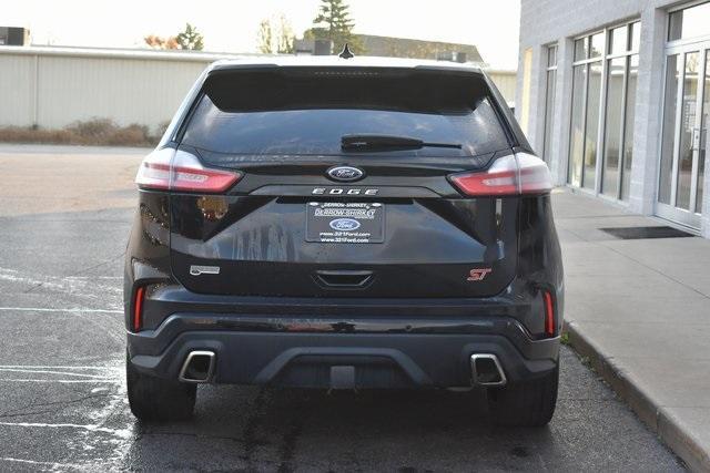 used 2021 Ford Edge car, priced at $29,996