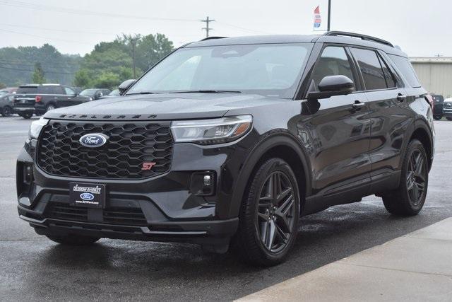 used 2025 Ford Explorer car, priced at $48,570