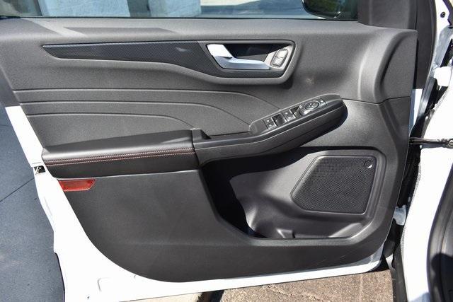 new 2025 Ford Escape car, priced at $34,896