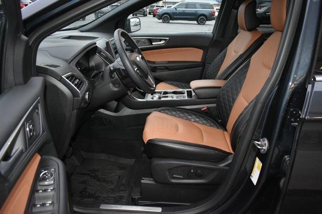 used 2024 Ford Edge car, priced at $35,994