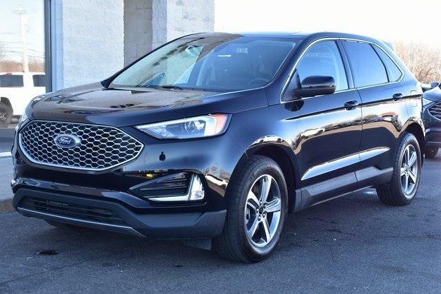 used 2024 Ford Edge car, priced at $26,282