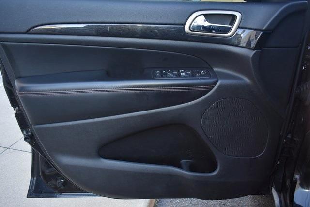 used 2016 Jeep Grand Cherokee car, priced at $16,500