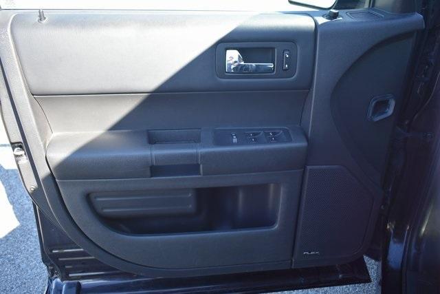 used 2014 Ford Flex car, priced at $8,182