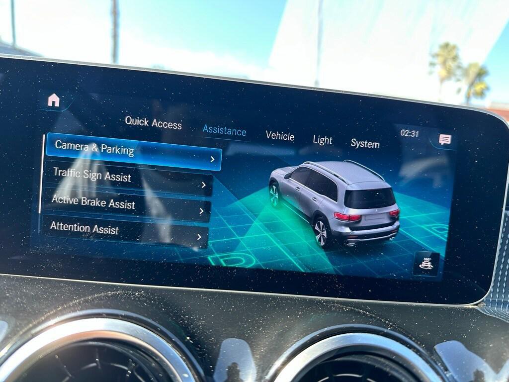 used 2020 Mercedes-Benz GLB 250 car, priced at $20,999