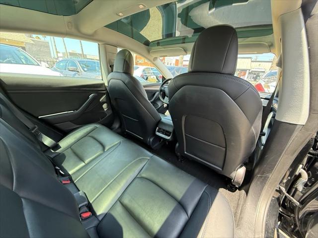 used 2022 Tesla Model 3 car, priced at $24,999