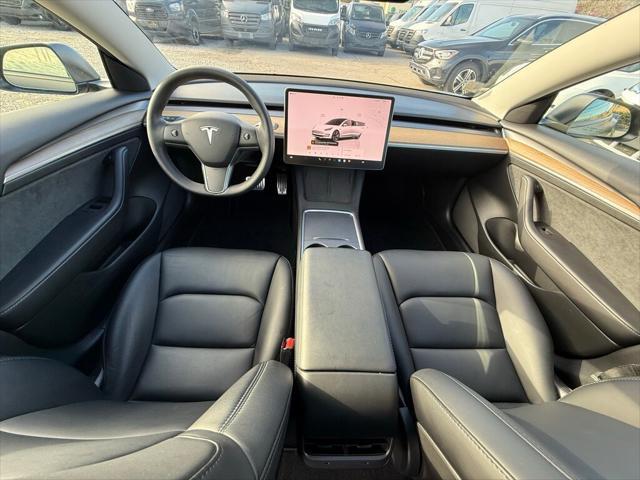 used 2022 Tesla Model 3 car, priced at $27,999