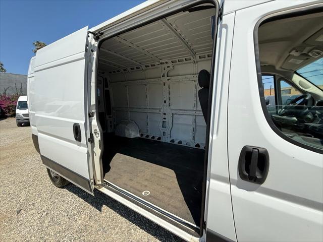 used 2022 Ram ProMaster 2500 car, priced at $26,422