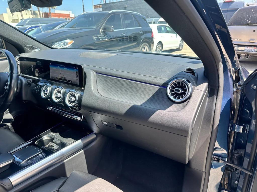 used 2021 Mercedes-Benz GLA 250 car, priced at $26,999