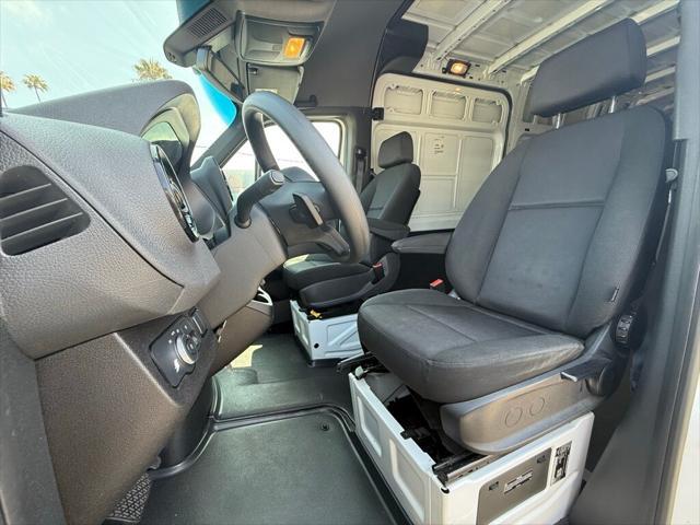 used 2022 Mercedes-Benz Sprinter 2500 car, priced at $35,999