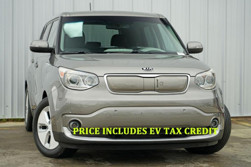 used 2016 Kia Soul EV car, priced at $5,000
