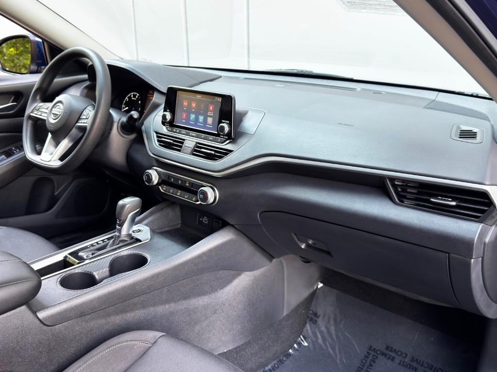 used 2021 Nissan Altima car, priced at $14,000