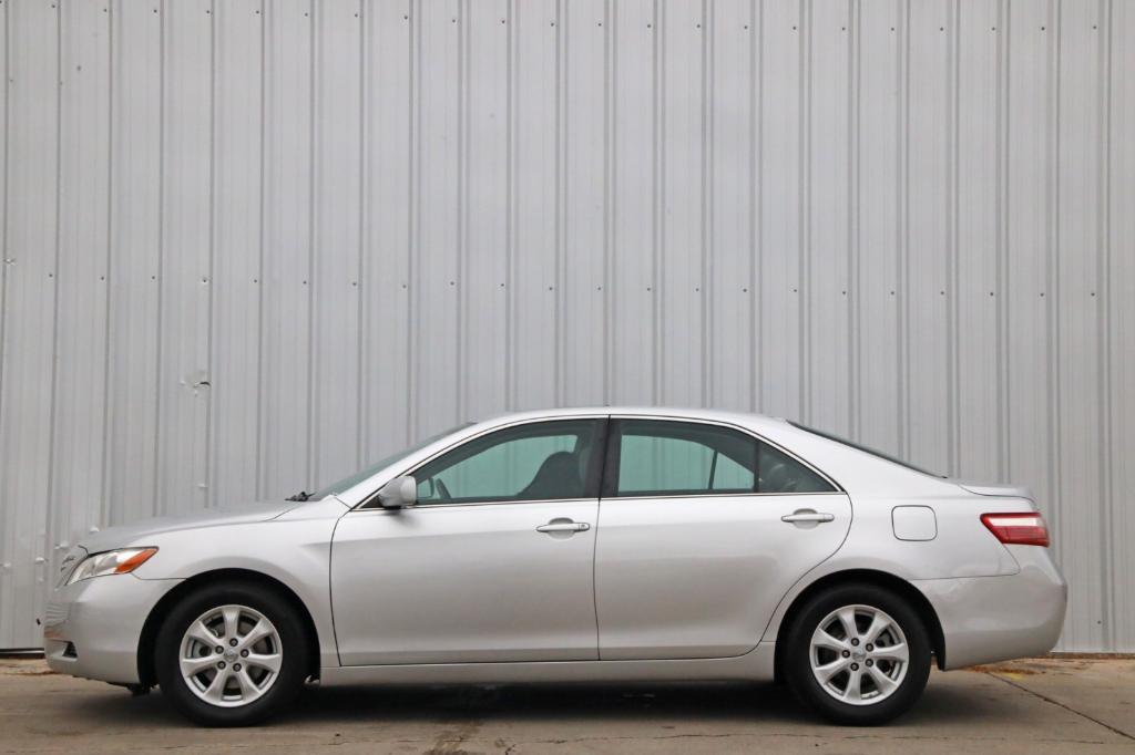 used 2009 Toyota Camry car, priced at $7,500