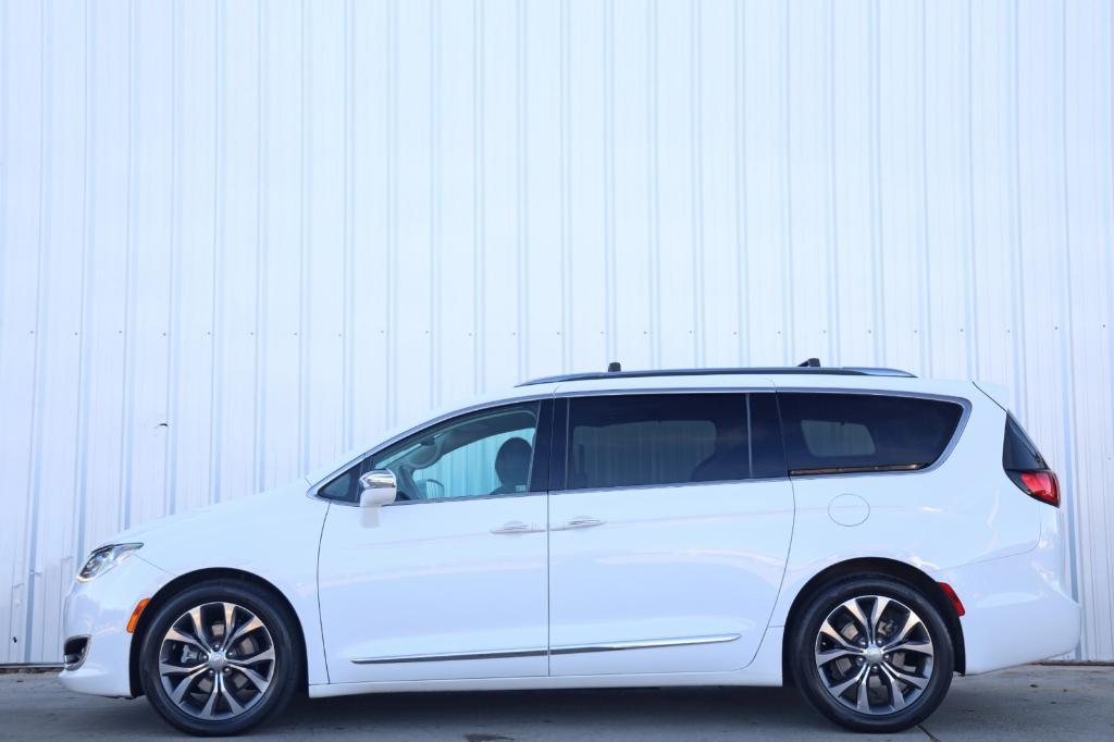 used 2017 Chrysler Pacifica car, priced at $14,000