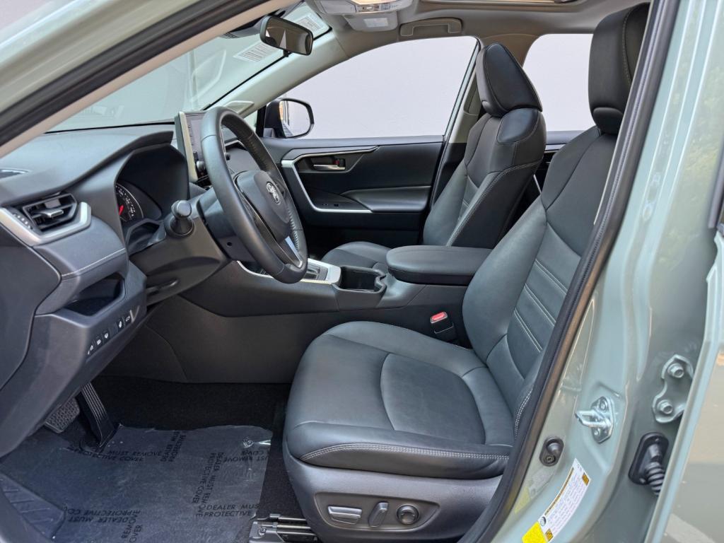 used 2022 Toyota RAV4 car