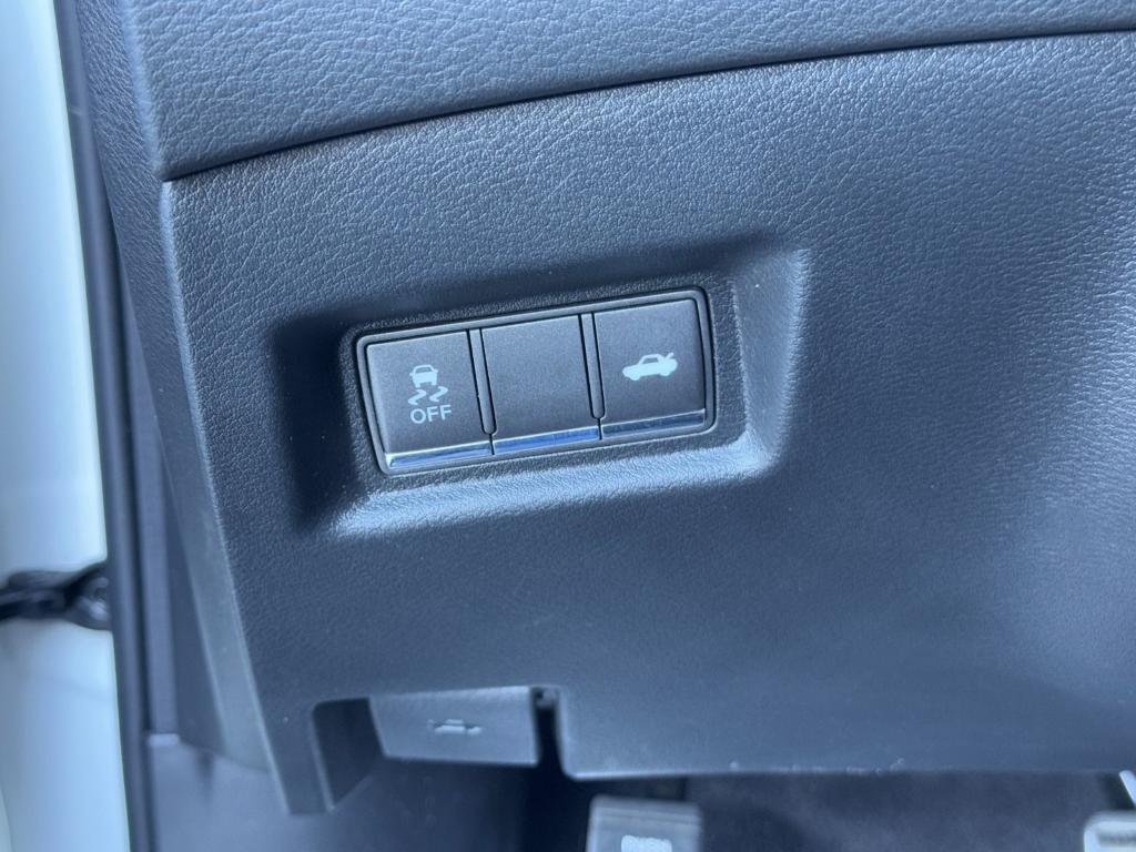 used 2018 INFINITI Q60 car, priced at $26,000