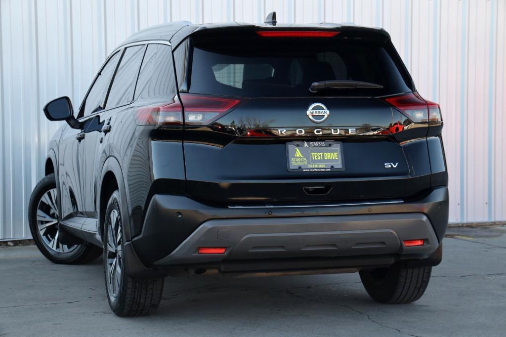 used 2021 Nissan Rogue car, priced at $15,000