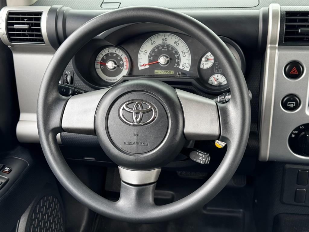 used 2008 Toyota FJ Cruiser car, priced at $10,750