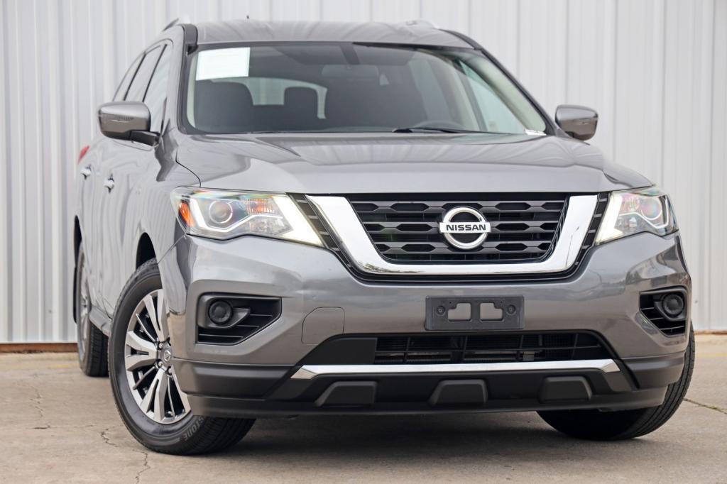 used 2018 Nissan Pathfinder car, priced at $12,500