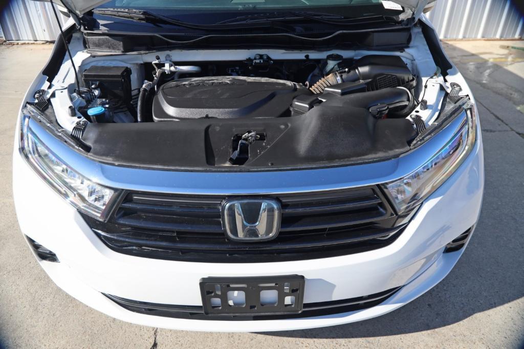 used 2021 Honda Odyssey car, priced at $27,000