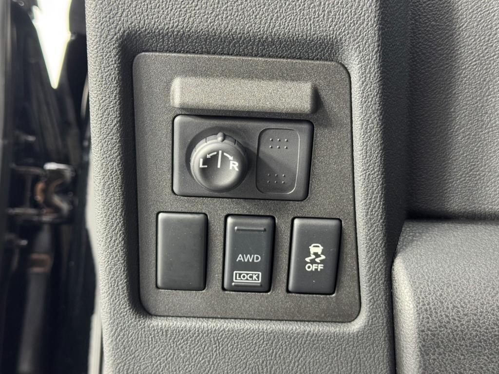 used 2015 Nissan Rogue Select car, priced at $5,000