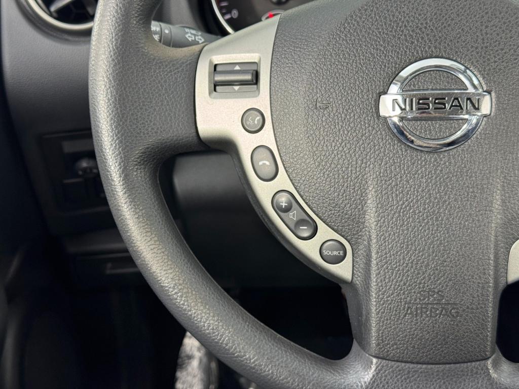 used 2015 Nissan Rogue Select car, priced at $5,000