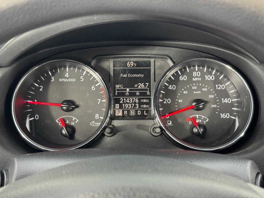 used 2015 Nissan Rogue Select car, priced at $5,000