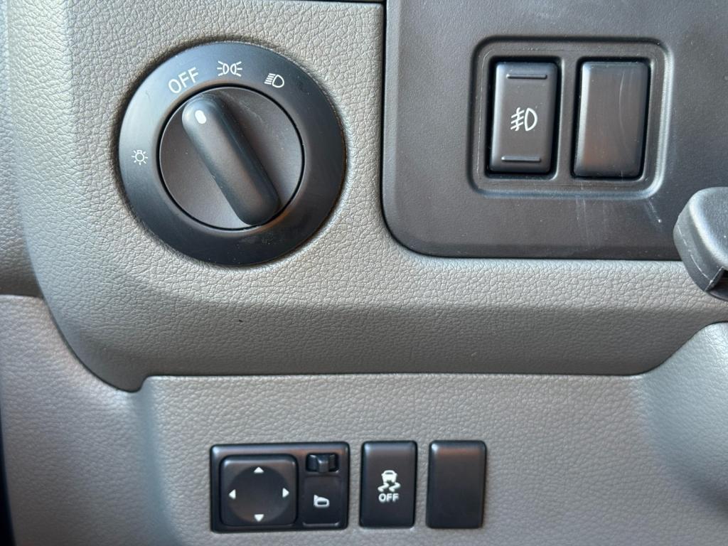 used 2018 Nissan NV Passenger NV3500 HD car, priced at $23,500