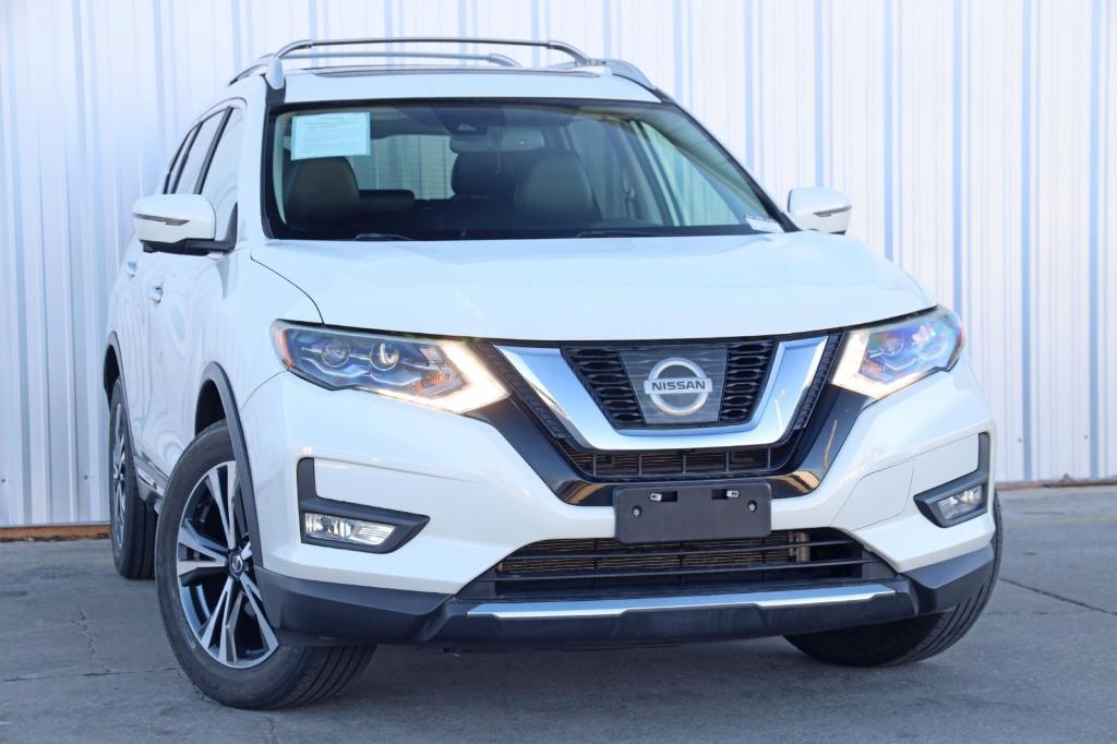 used 2017 Nissan Rogue car