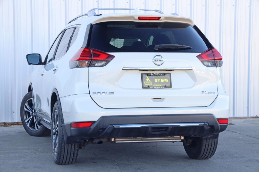 used 2017 Nissan Rogue car