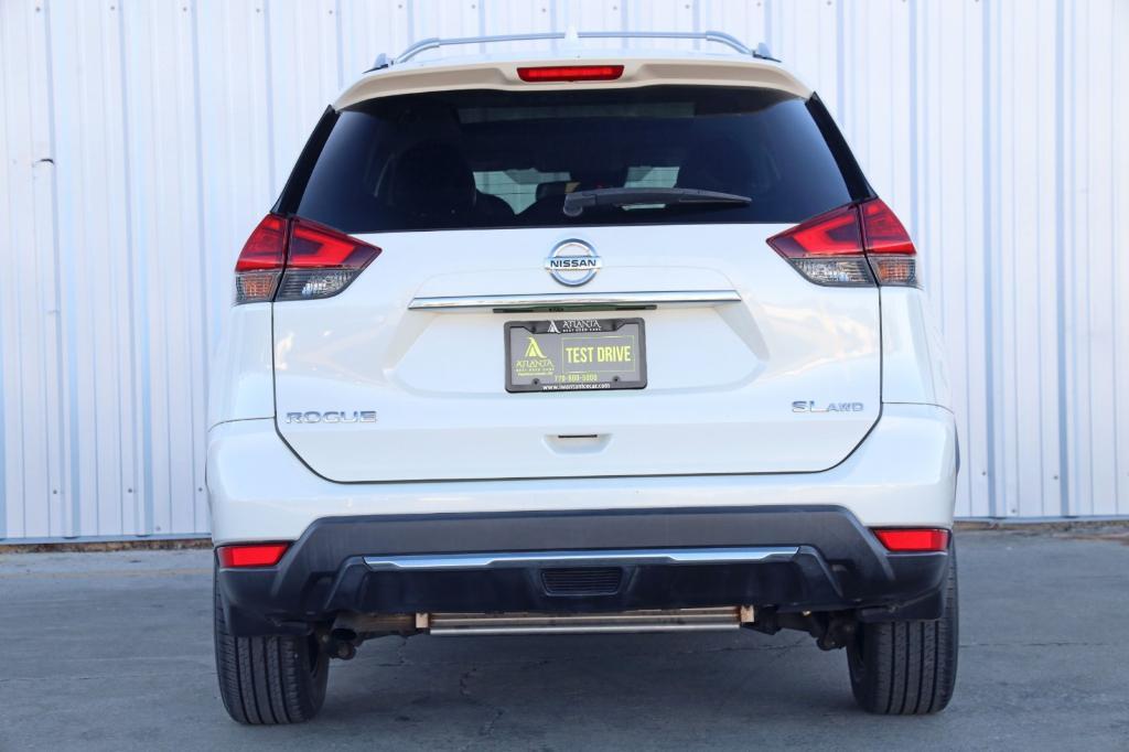 used 2017 Nissan Rogue car