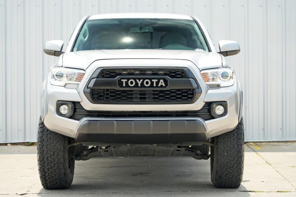 used 2016 Toyota Tacoma car, priced at $26,500