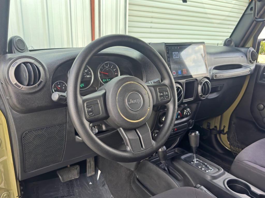 used 2013 Jeep Wrangler Unlimited car, priced at $14,000