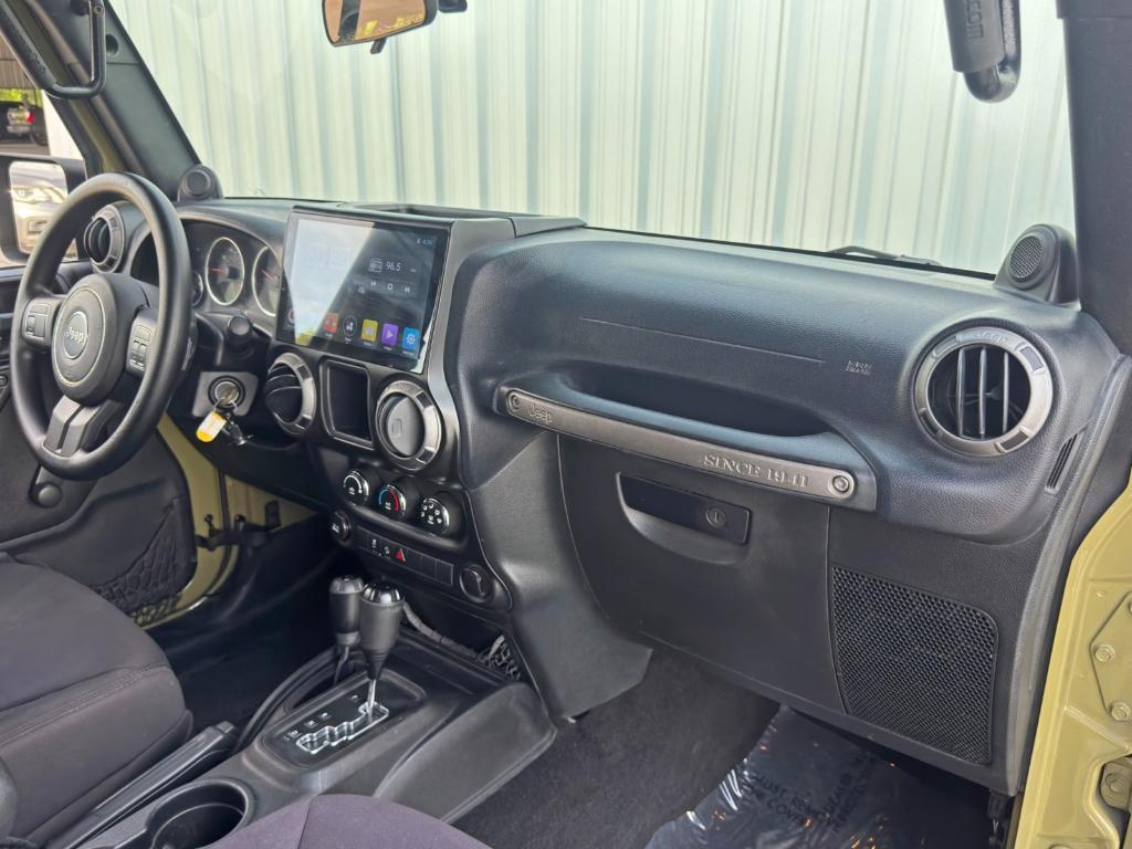 used 2013 Jeep Wrangler Unlimited car, priced at $14,000