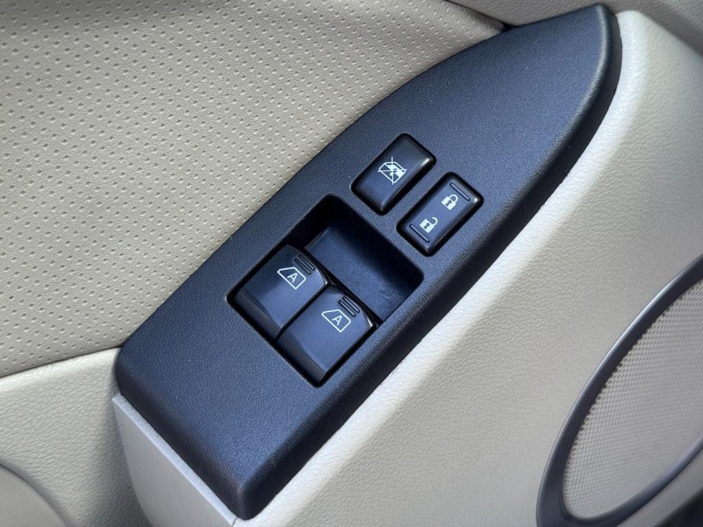 used 2004 INFINITI G35 car, priced at $9,750