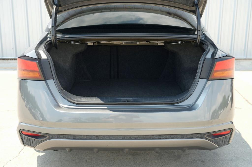 used 2022 Nissan Altima car, priced at $15,750