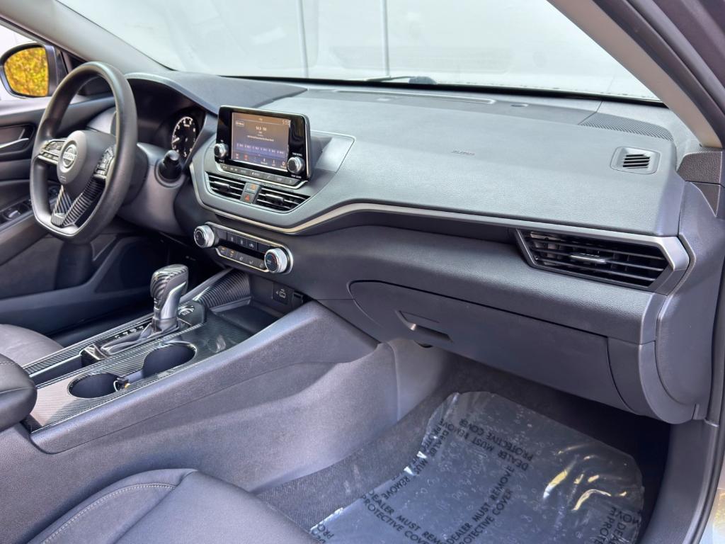 used 2022 Nissan Altima car, priced at $15,750