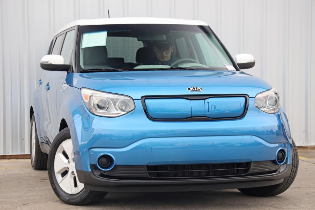 used 2016 Kia Soul EV car, priced at $5,500