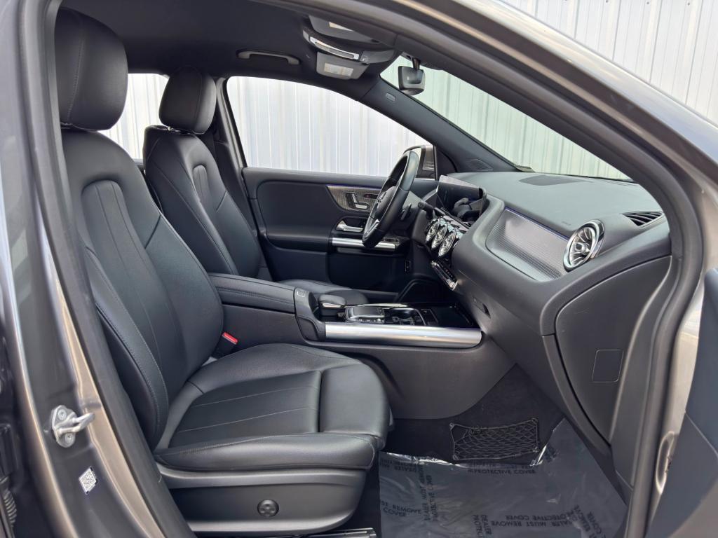used 2021 Mercedes-Benz GLA 250 car, priced at $20,500