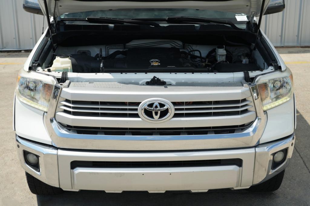 used 2015 Toyota Tundra car
