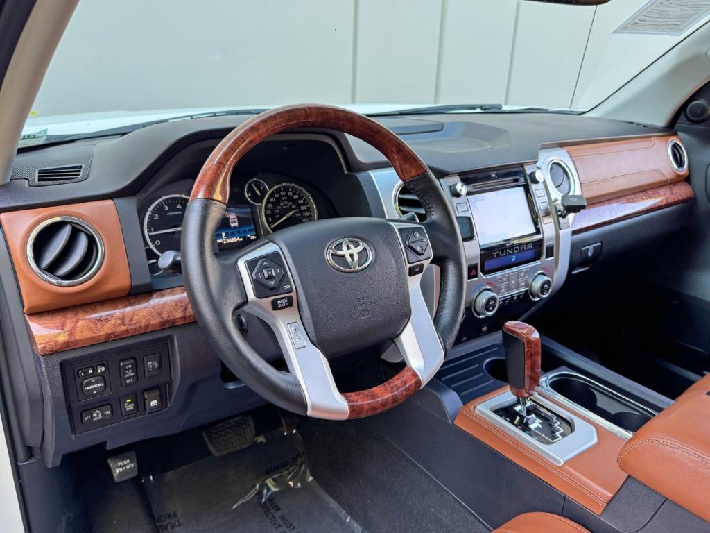used 2015 Toyota Tundra car