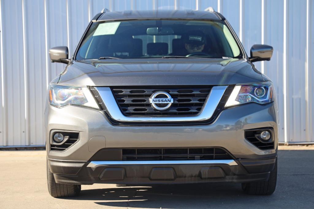 used 2020 Nissan Pathfinder car, priced at $13,000