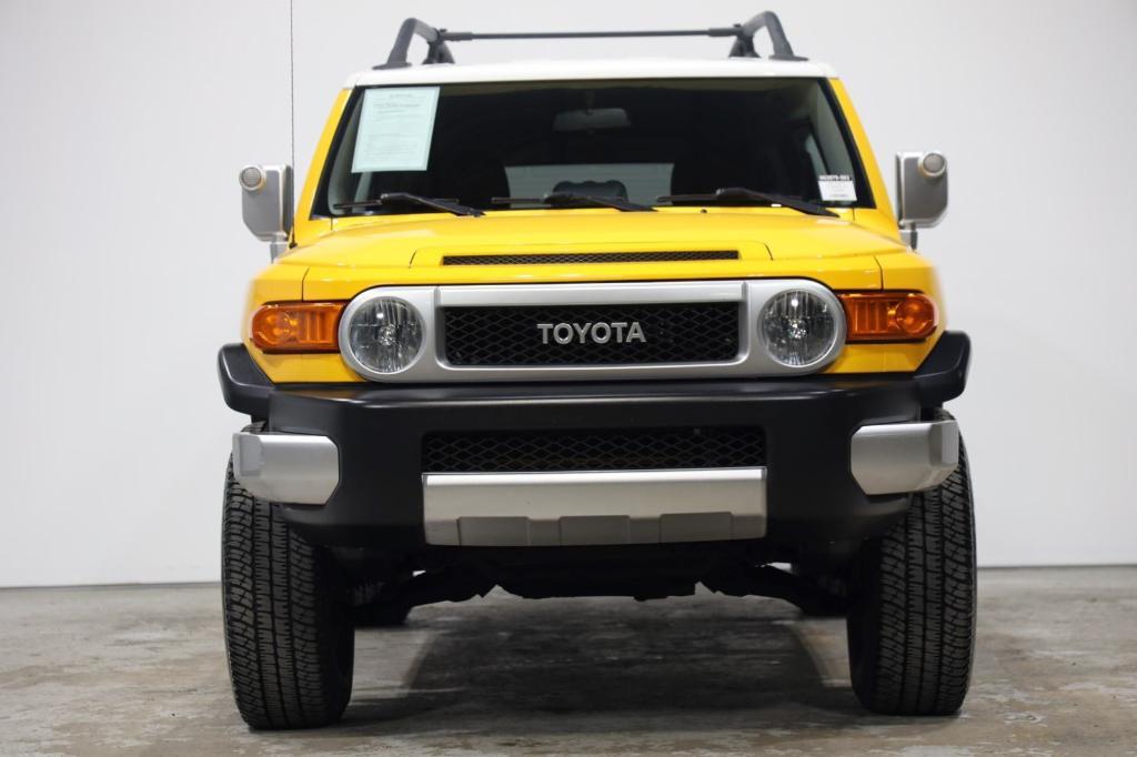 used 2007 Toyota FJ Cruiser car, priced at $13,000