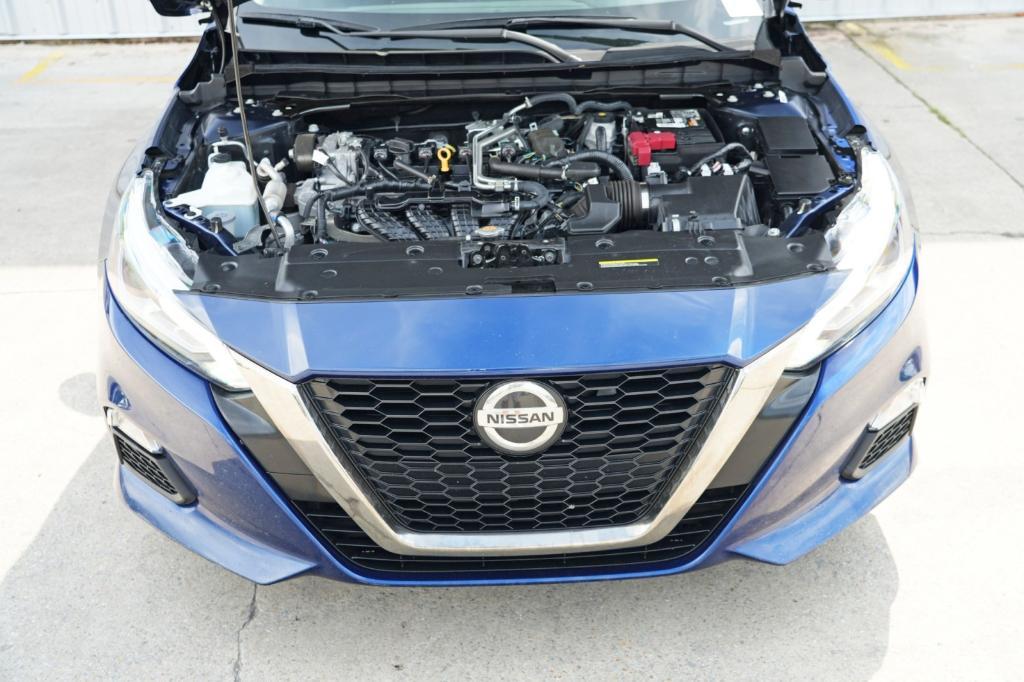 used 2022 Nissan Altima car, priced at $14,000
