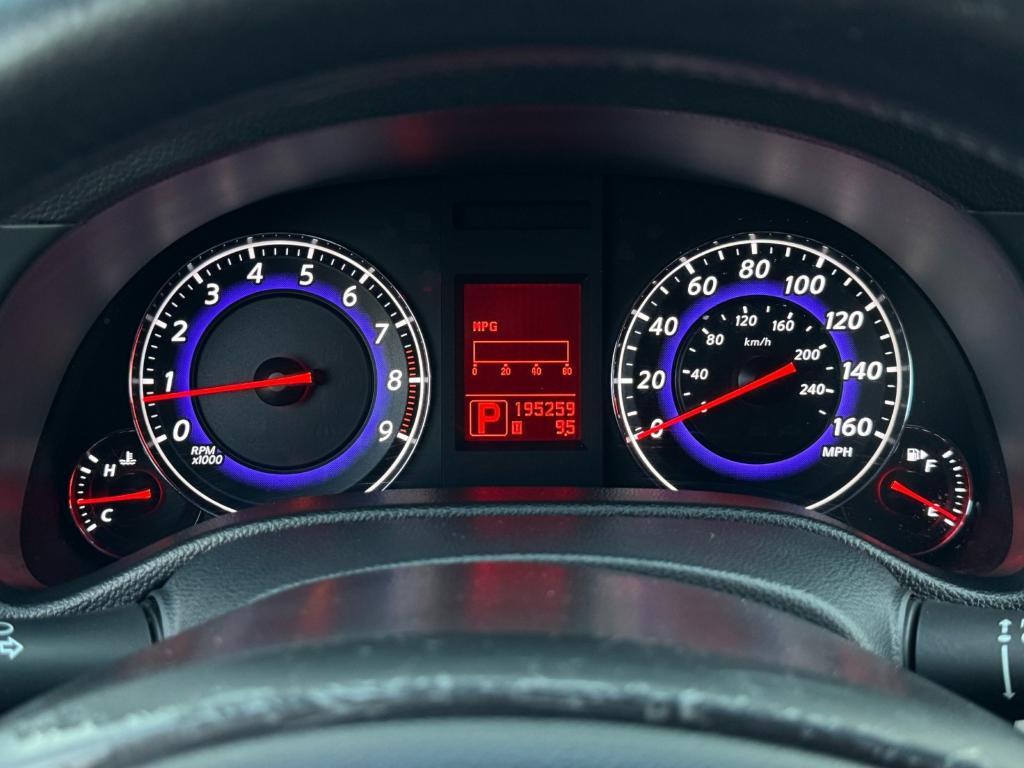 used 2009 INFINITI G37 car, priced at $6,000