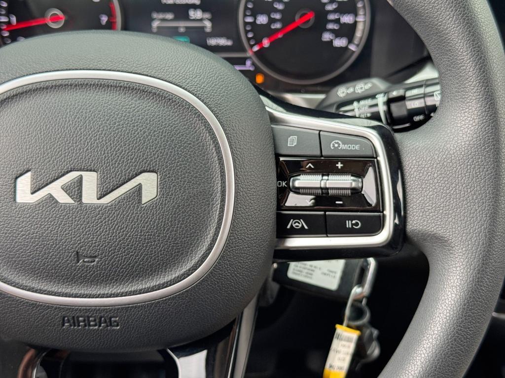 used 2022 Kia Sorento car, priced at $21,000