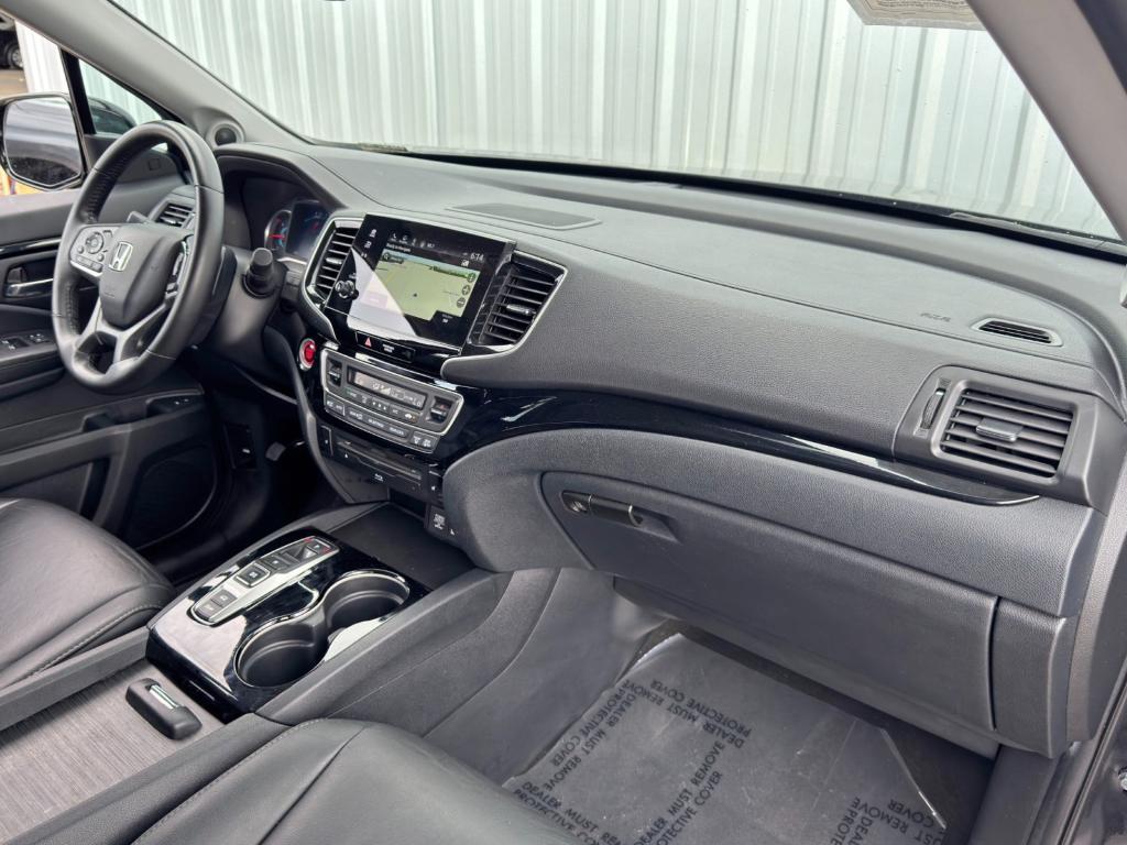 used 2020 Honda Pilot car, priced at $26,000